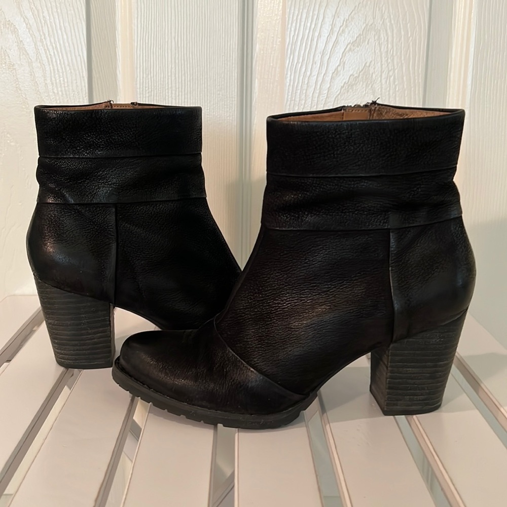 Clarks booties